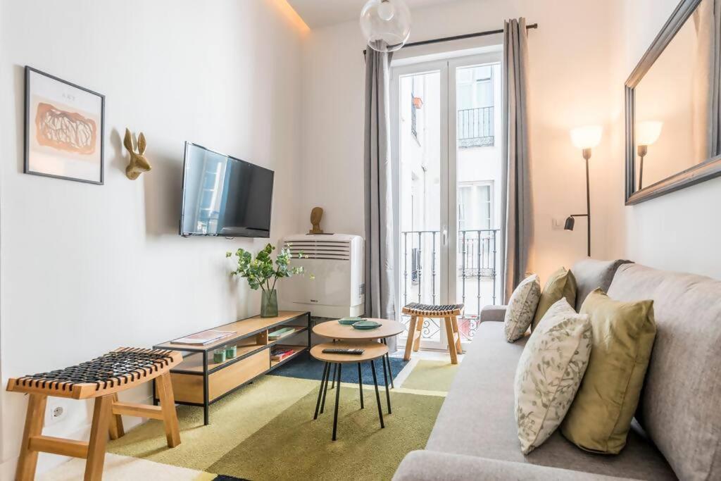 Gran Via Sol Location In Center Of Appartement Madrid